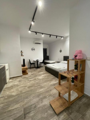 Apartment XH